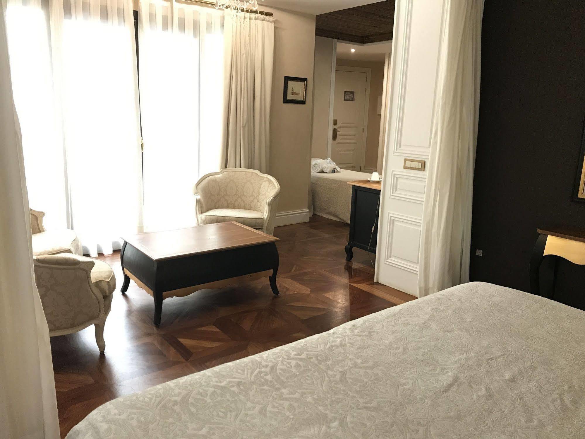 Hotel Casa 1800 Sevilla Kültér fotó